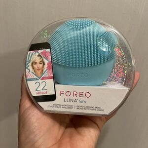 FOREO LUNA Fofo Smart Facial Cleansing & Firming Massage Brush Mint NEW SEALED
